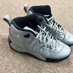 Jordan jump man sneakers